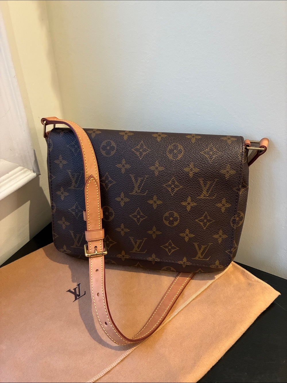Louis Vuitton Monogram Canvas Musette Tango Shoulder Bag Made in France